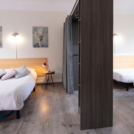 Hotel Les Rocailles Montagnac  Bagian luar foto