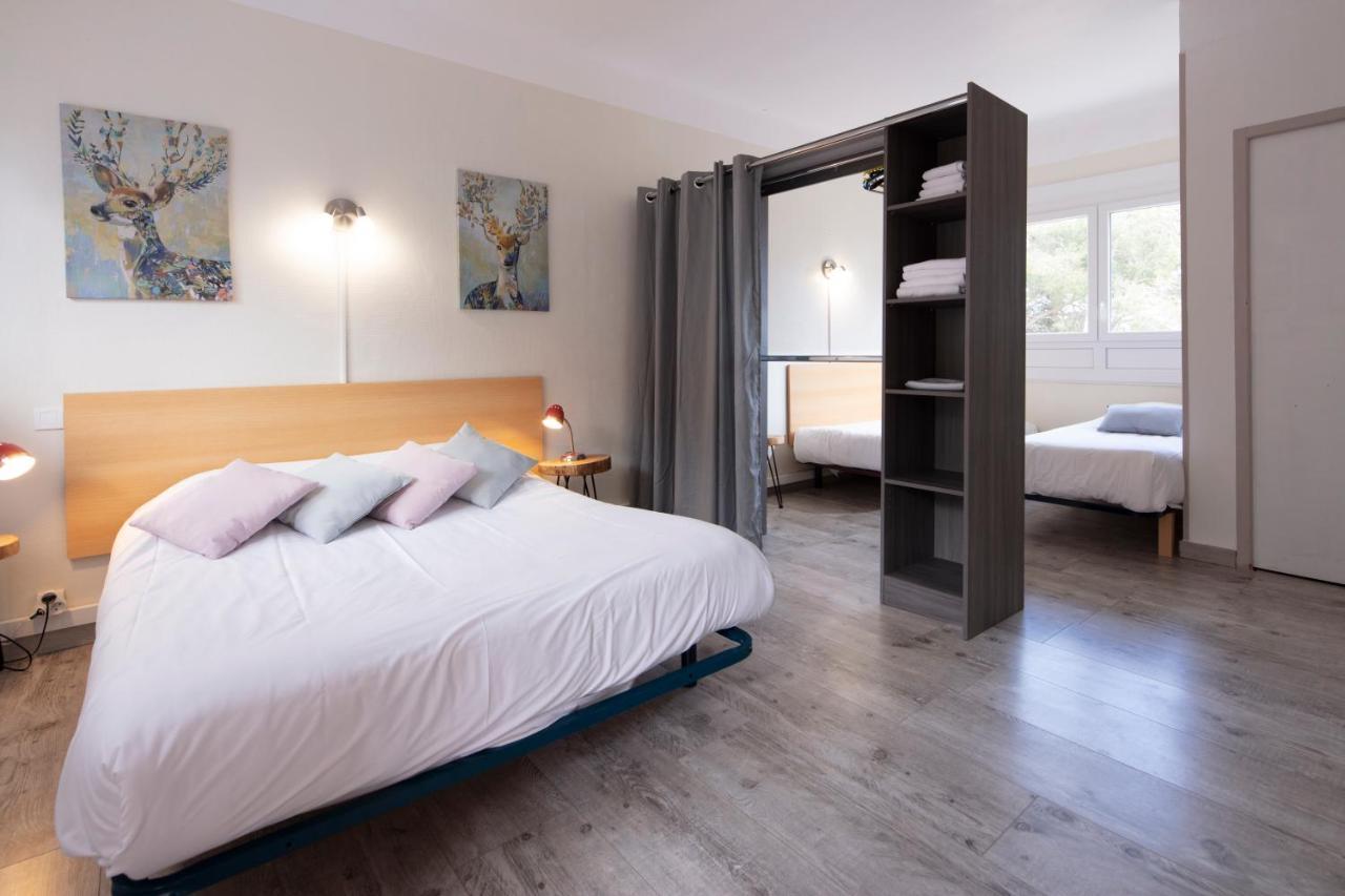 Hotel Les Rocailles Montagnac  Bagian luar foto